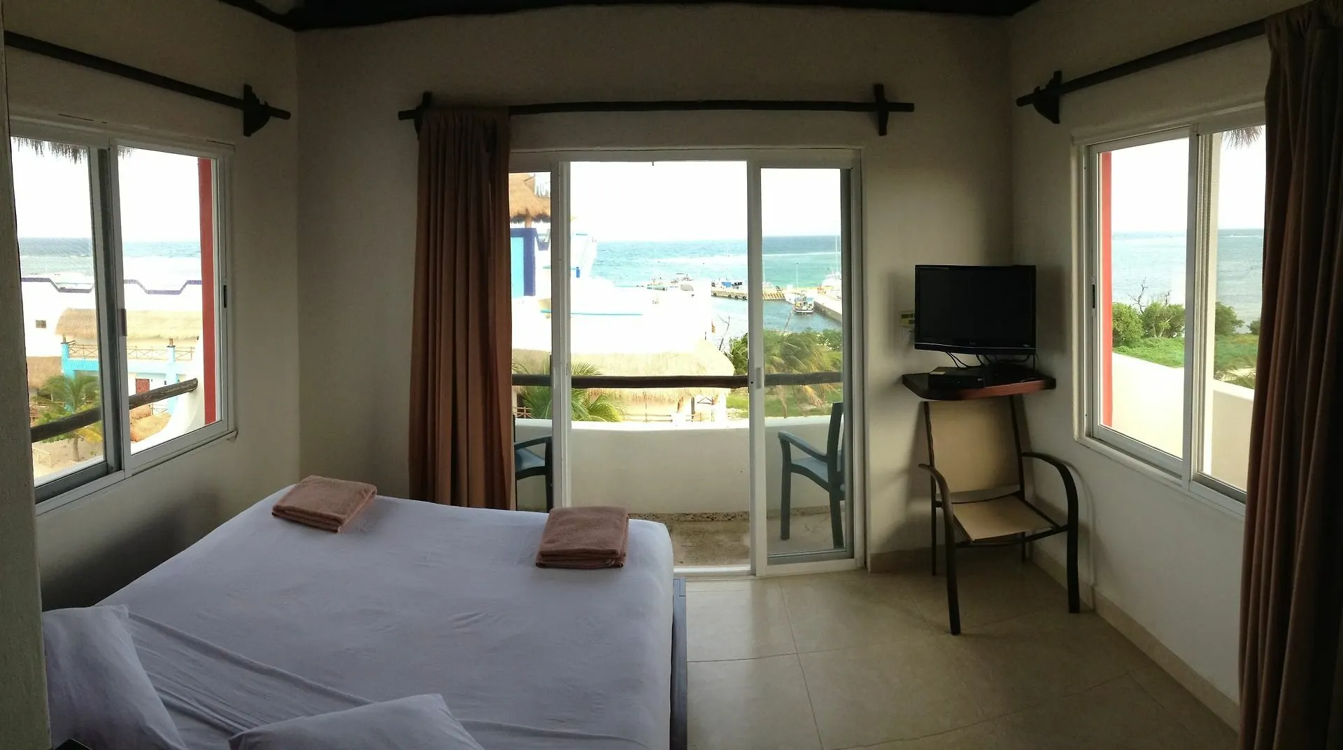 *** Hotel El Hotelito Mahahual Mexique